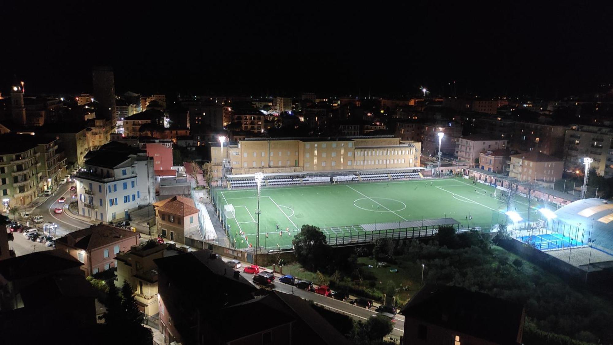 Ferienwohnung Super Vista Al Grattacielo Di Lavagna Exterior foto